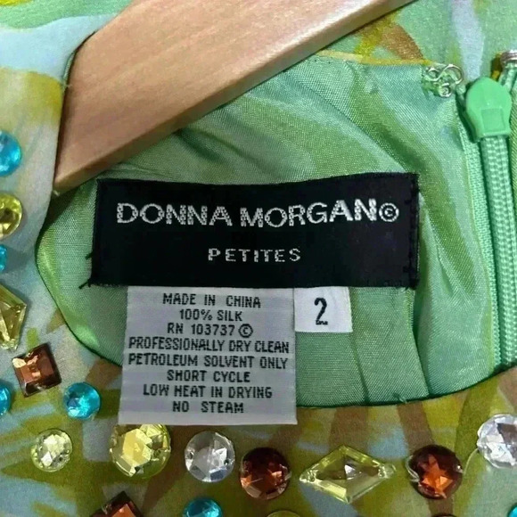 Donna Morgan Silk Sheath Dress - Picture 4 of 4